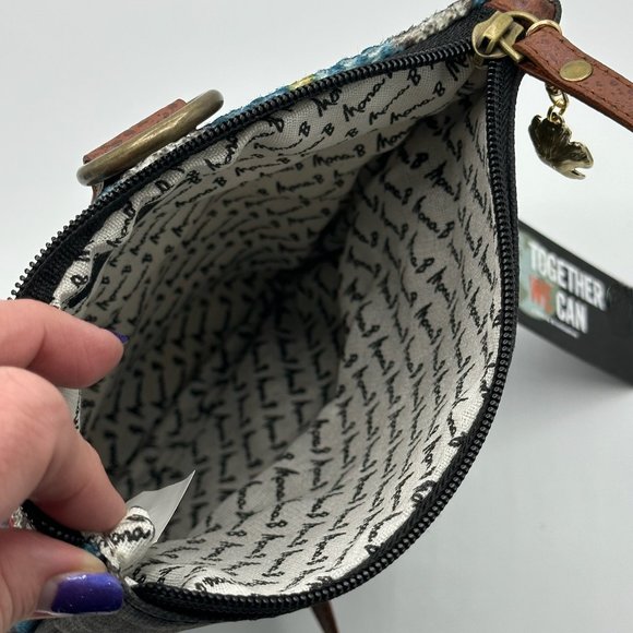 NWT Paige Up-Cycled Canvas and Durrie Crossbody M-6528 by Mona B - Picture 7 of 7